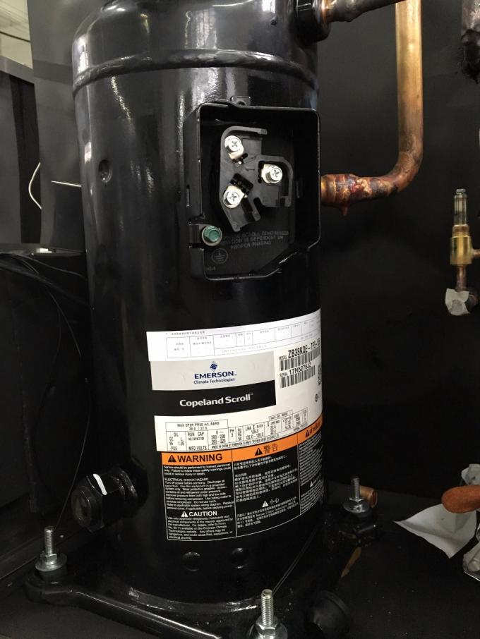 700W Ice Cube Making Machine Commercial Water Cooled 90kg / 24h 35